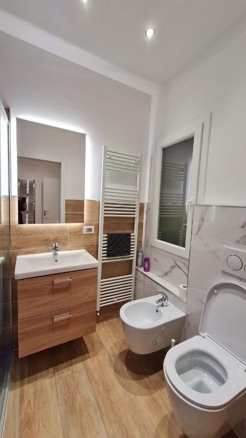 شقة Giudei House Smart 2 بولونيا المظهر الخارجي الصورة
